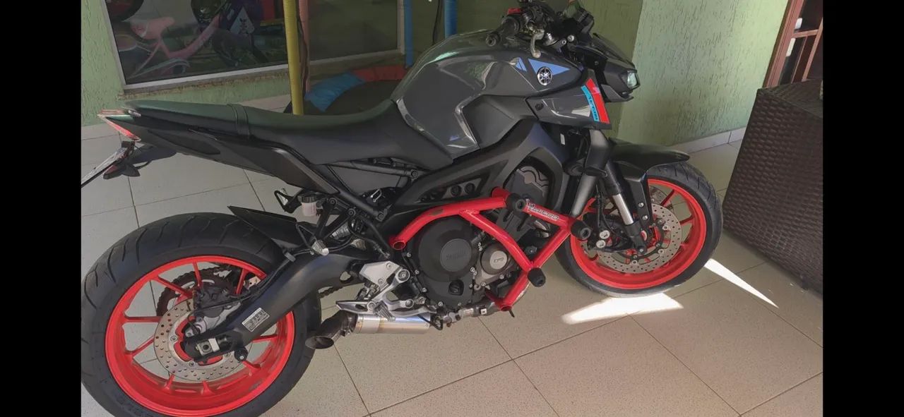 Mt 09 muito nova