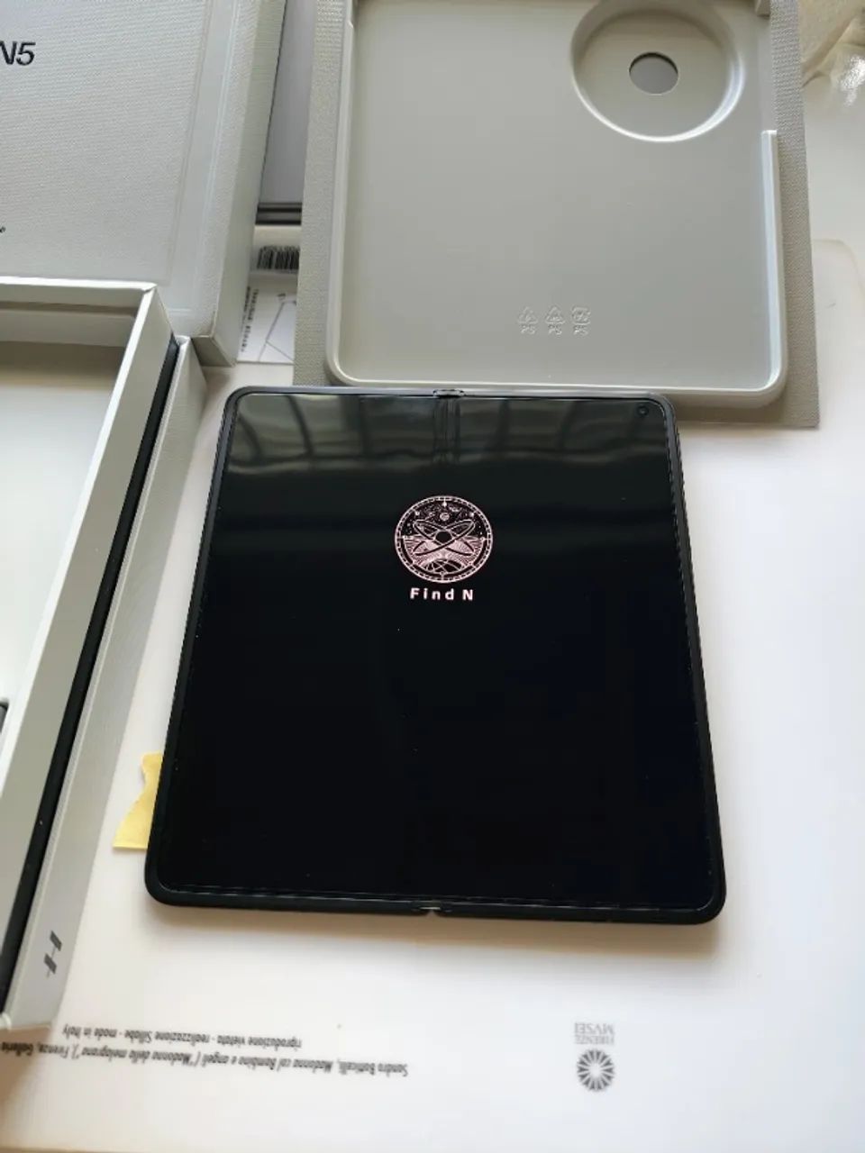 NOVO - Oppo Find N5 256GB Dual SIM Preto - NOVO | Dobrável Premium