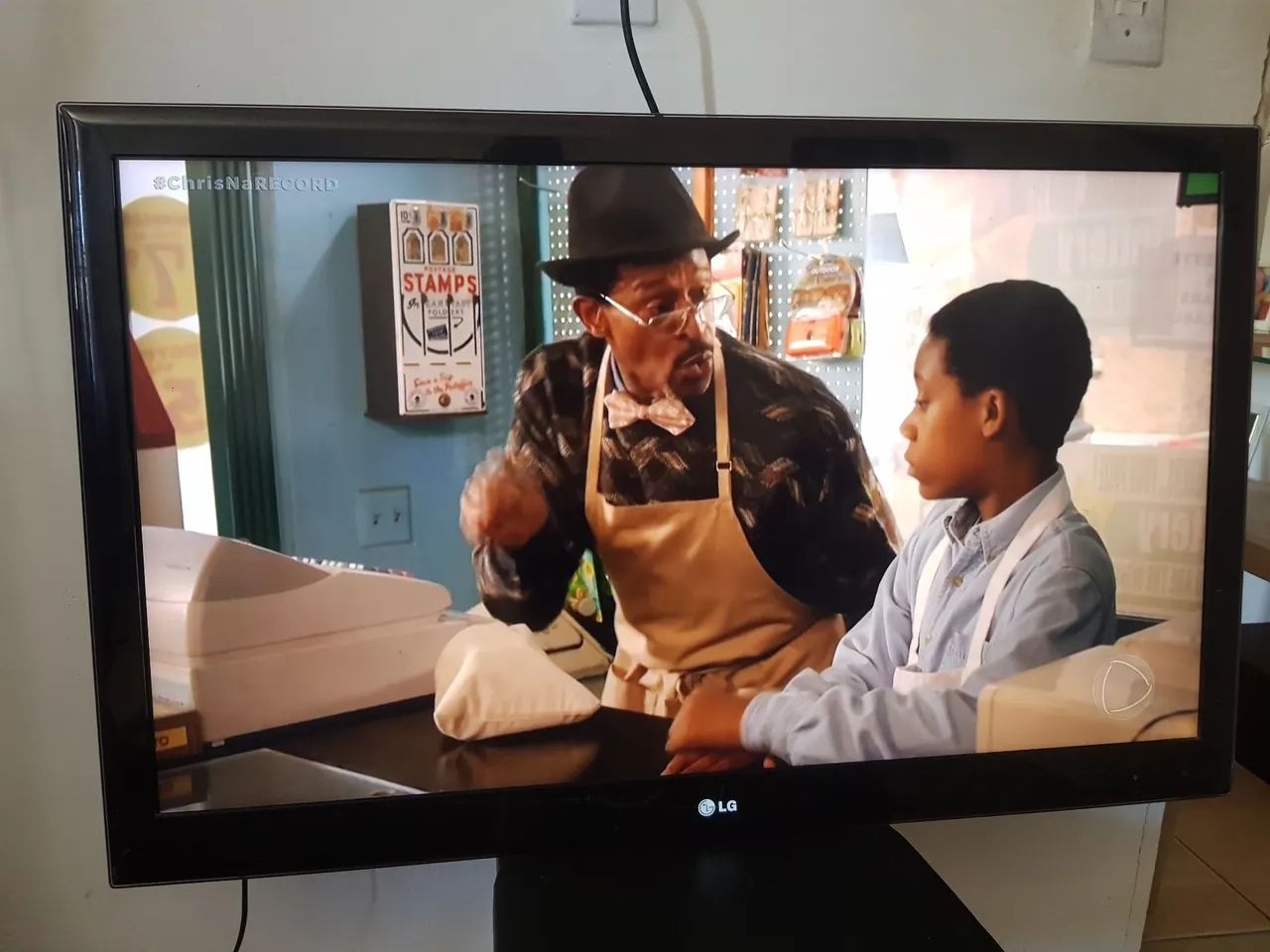 TV lg42 polegadas não é smart