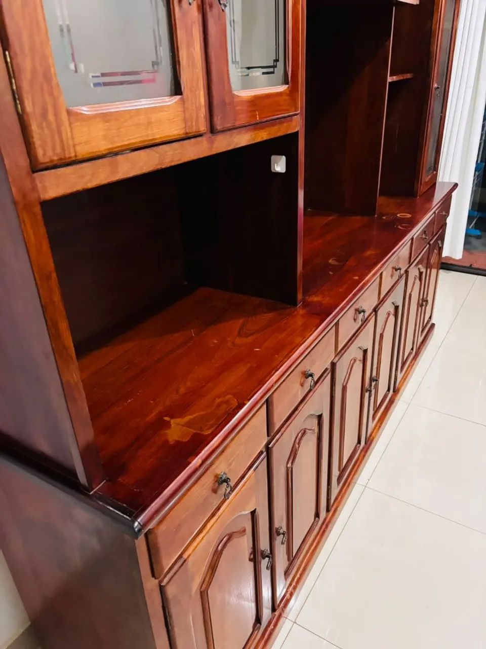 Vendo Estante feita com madeira maciça ipê. - Foto 2