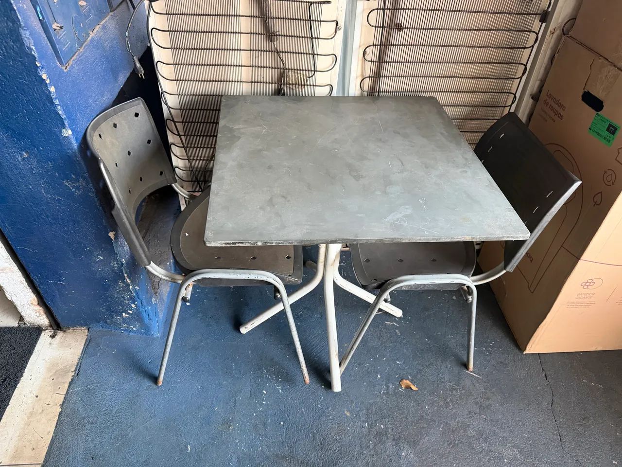Mesa pedra com 2 cadeiras reforçada combino entrega  - Foto 2