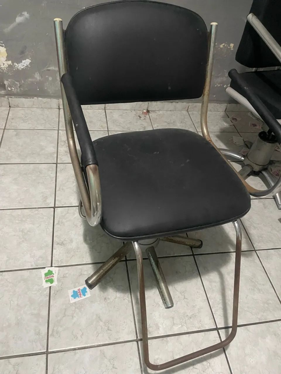 Cadeiras giratórias para salão de beleza - Foto 5