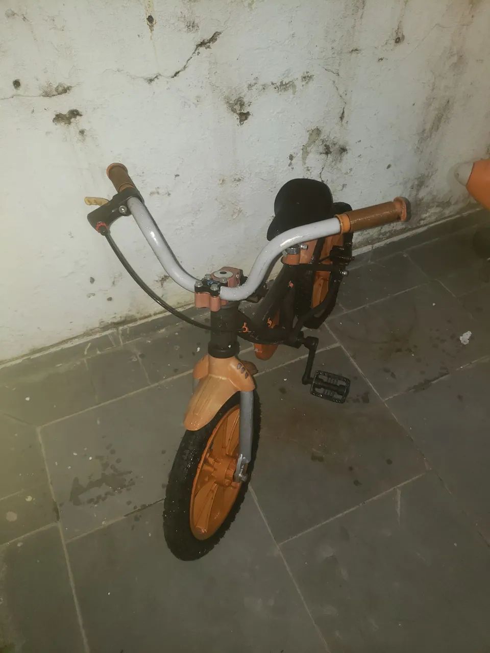 bicicleta aro 14 de alumínio infantil  - Foto 2
