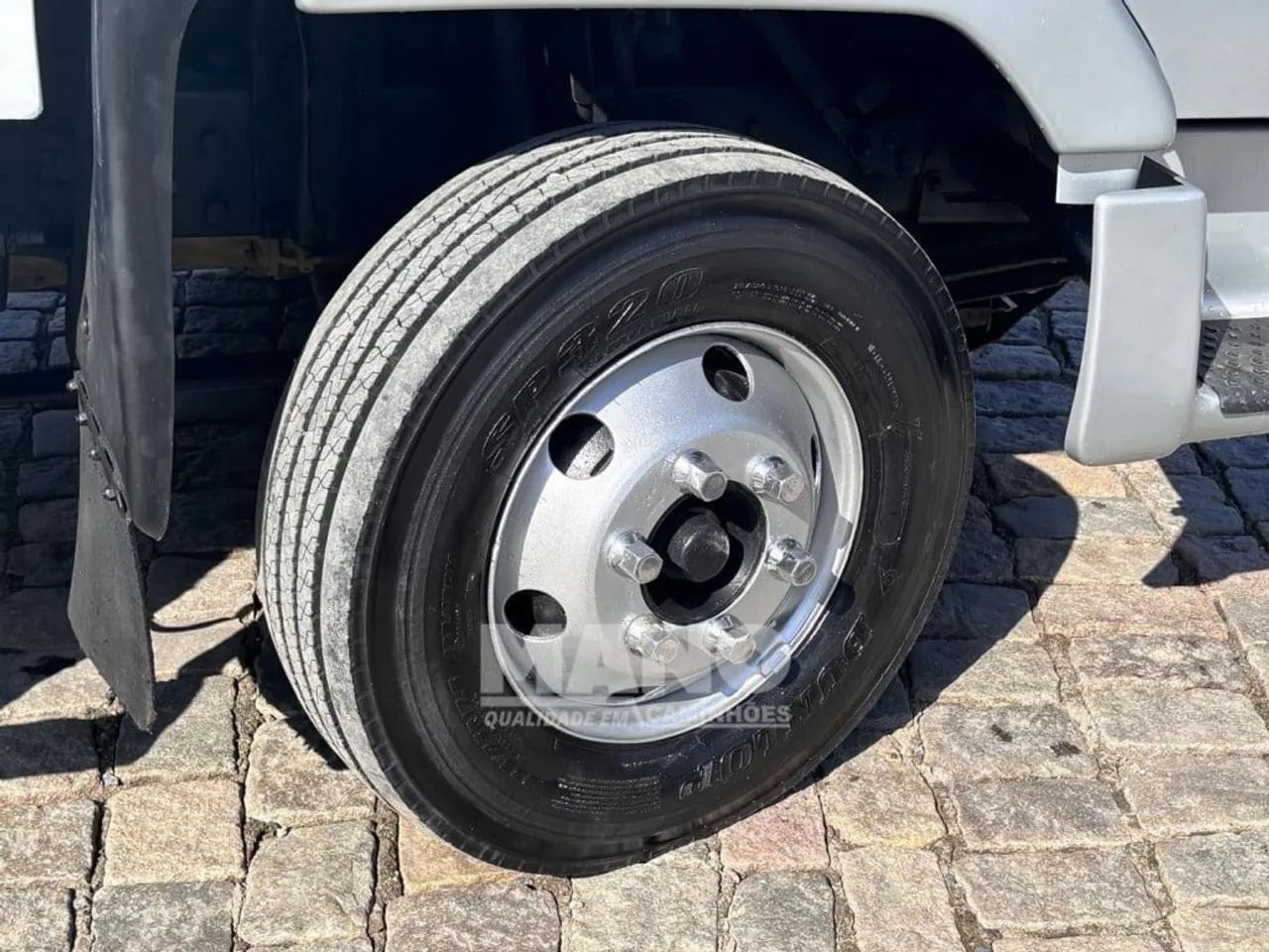 FORD CARGO 816 S 4x2 - Foto 10