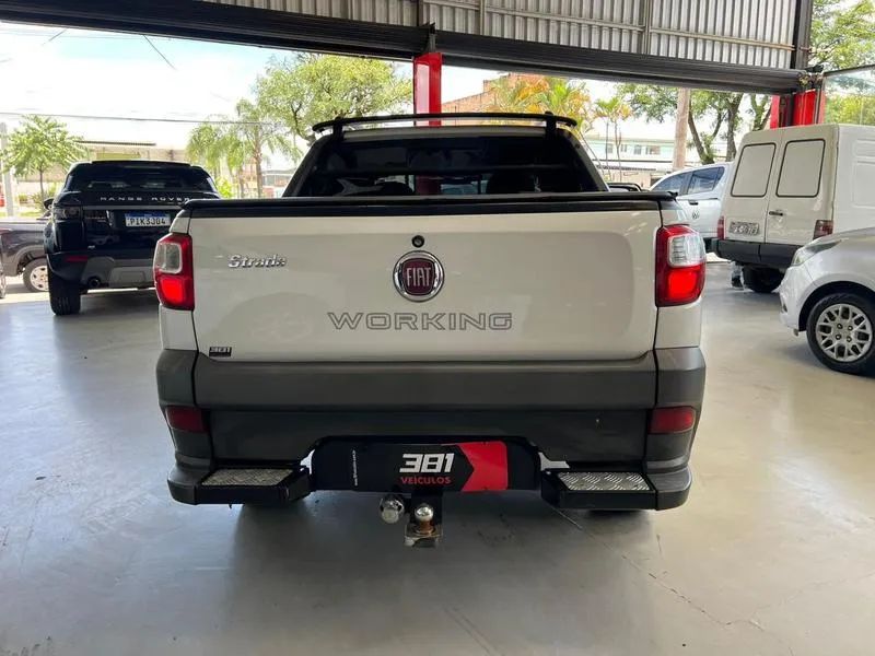 Fiat Strada Working Celeb.1.4 Fire Flex 8V CD 2017 - Foto 5