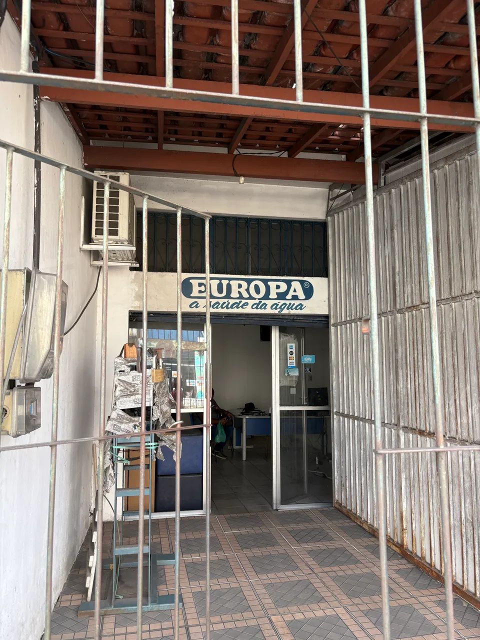 Casa comercial na 16 passando Tamandaré  - Foto 2