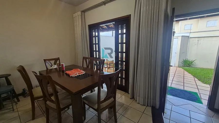 CASA COM PISCINA NA VILA HEPACARÉ EM LORENA-SP - Foto 5
