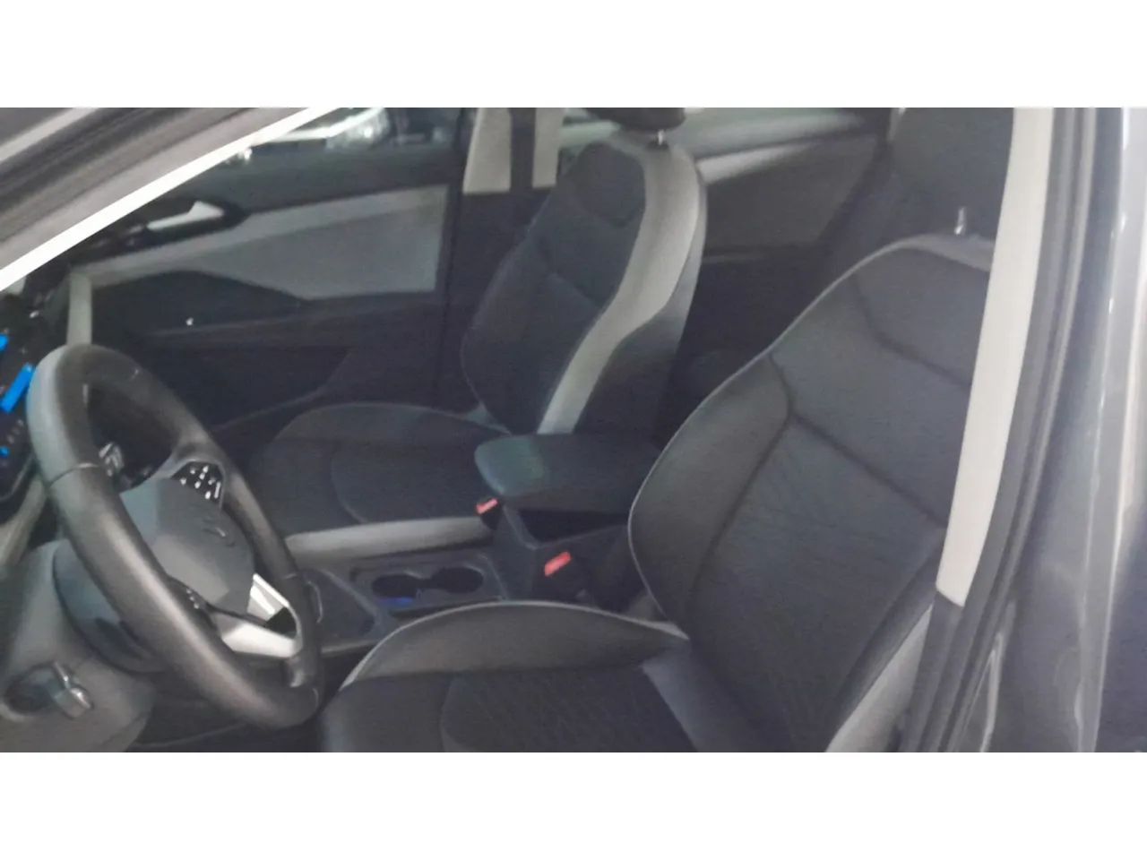Volkswagen Taos Comfortline 1.4 250 TSI Flex Aut., foto 11 de 16