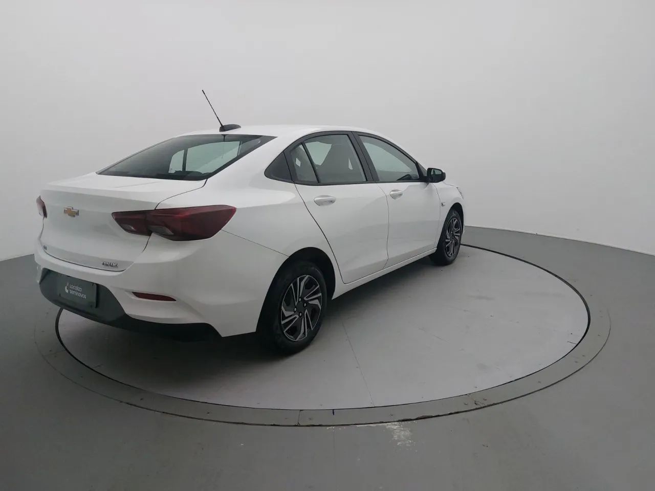 Chevrolet Onix Plus LT 1.0 12V Flex Mec. 4P, foto 5 de 18