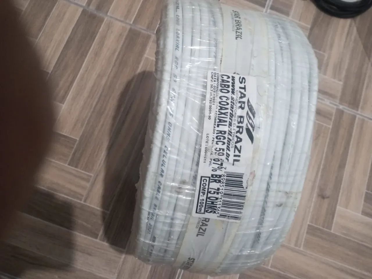 Vendo peça com 100 m de cabo coxial rgc 59,65% - Foto 2
