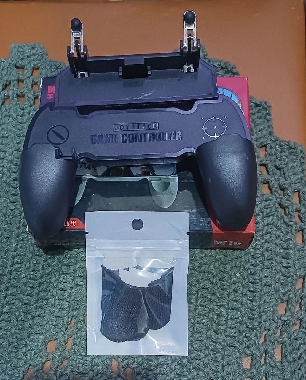 Gamepad com 2 gatilhos  - Foto 4