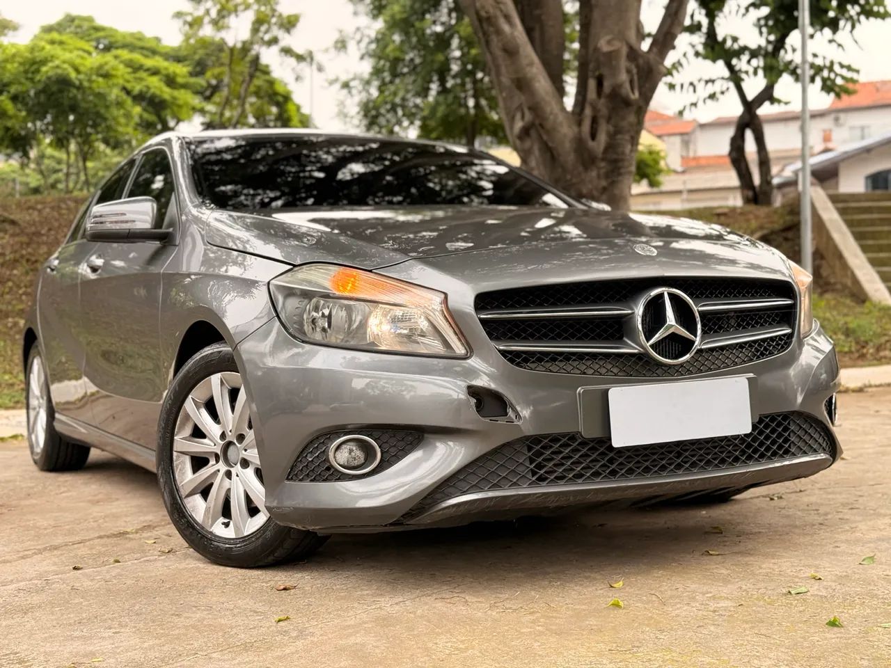 Mercedes-Benz Classe A 200 1.6 TB 16V Style 156cv Aut. 2014 - Foto 2