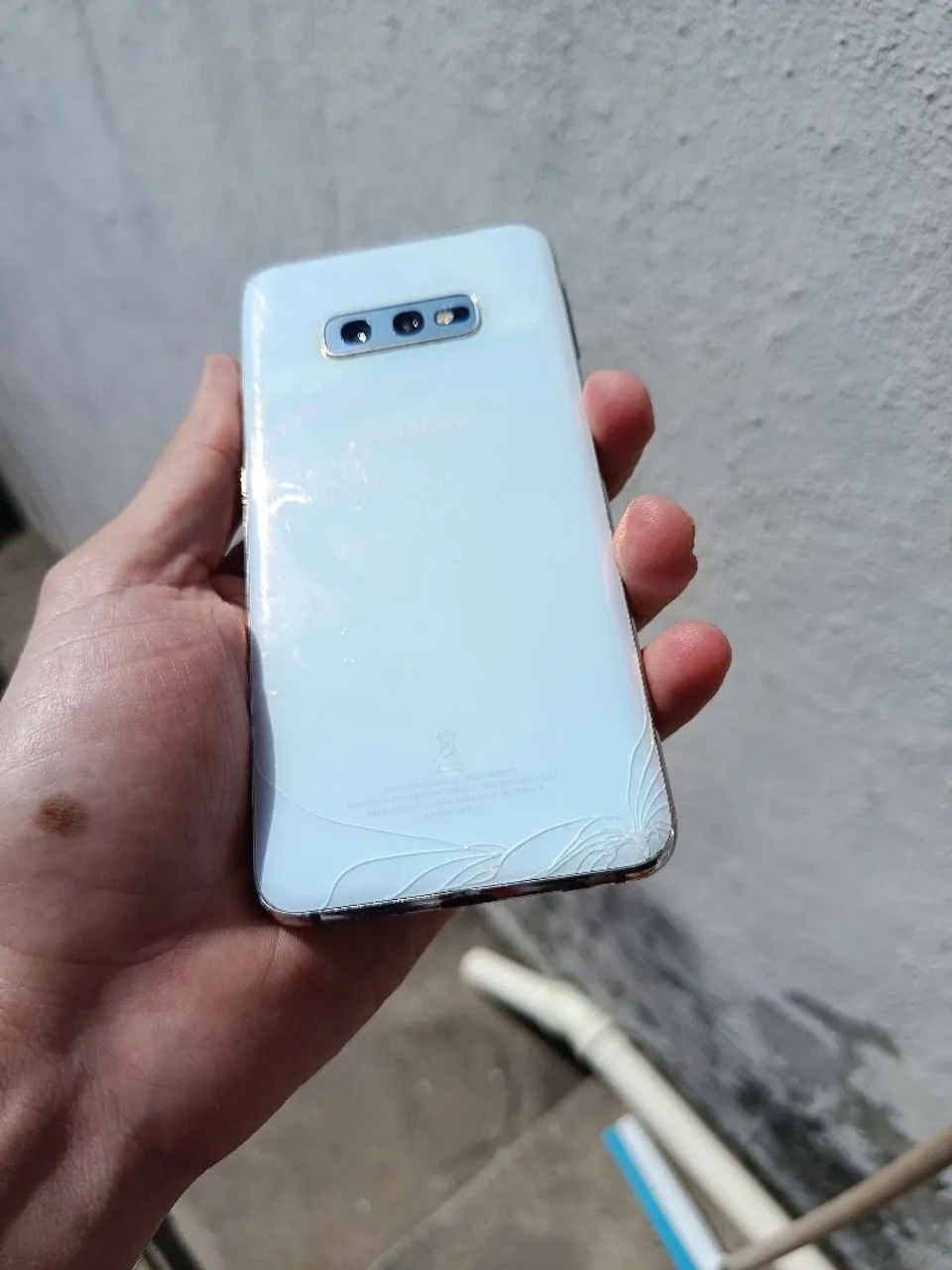 Samsung S10E (aceito troca) - Foto 2