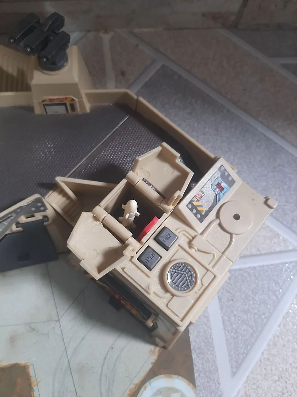 Base militar Galoob Micro Machines Night Attack vitange 1995 - Foto 5