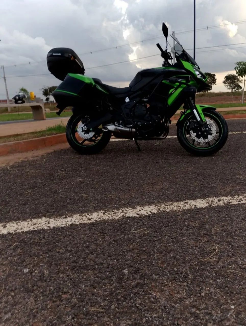 Vendo Kawazaki versys 650 TR
