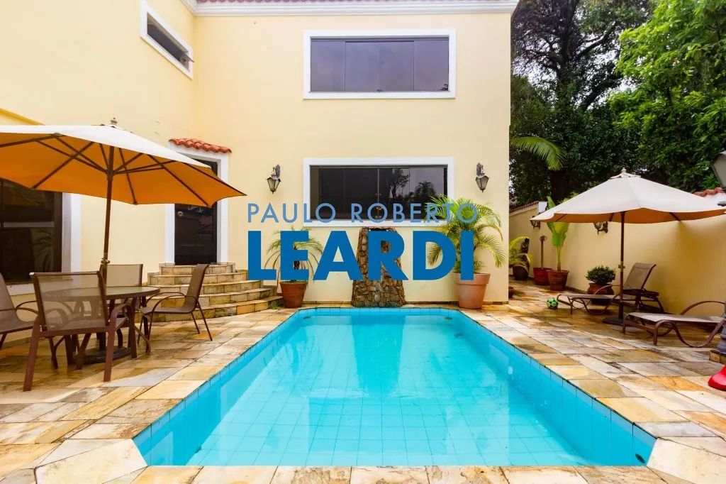CASA ASSOBRADADA - SUMARÉ (R.M.) - SP