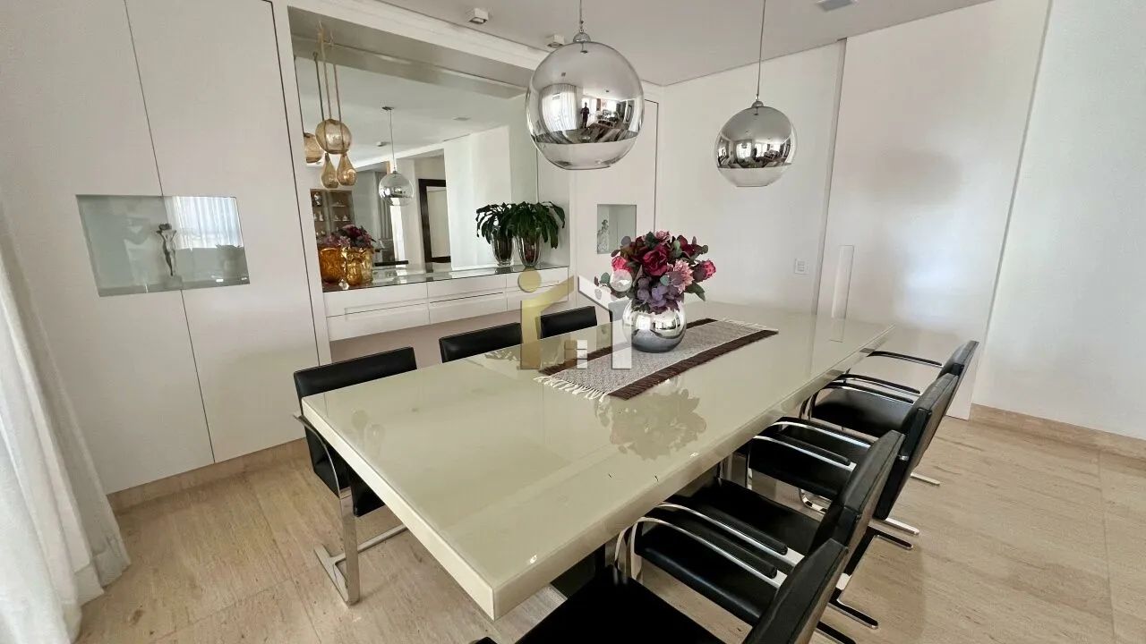 Apartamento a venda em Moema com 302m², 4 suites e 5 vagas. - Foto 4