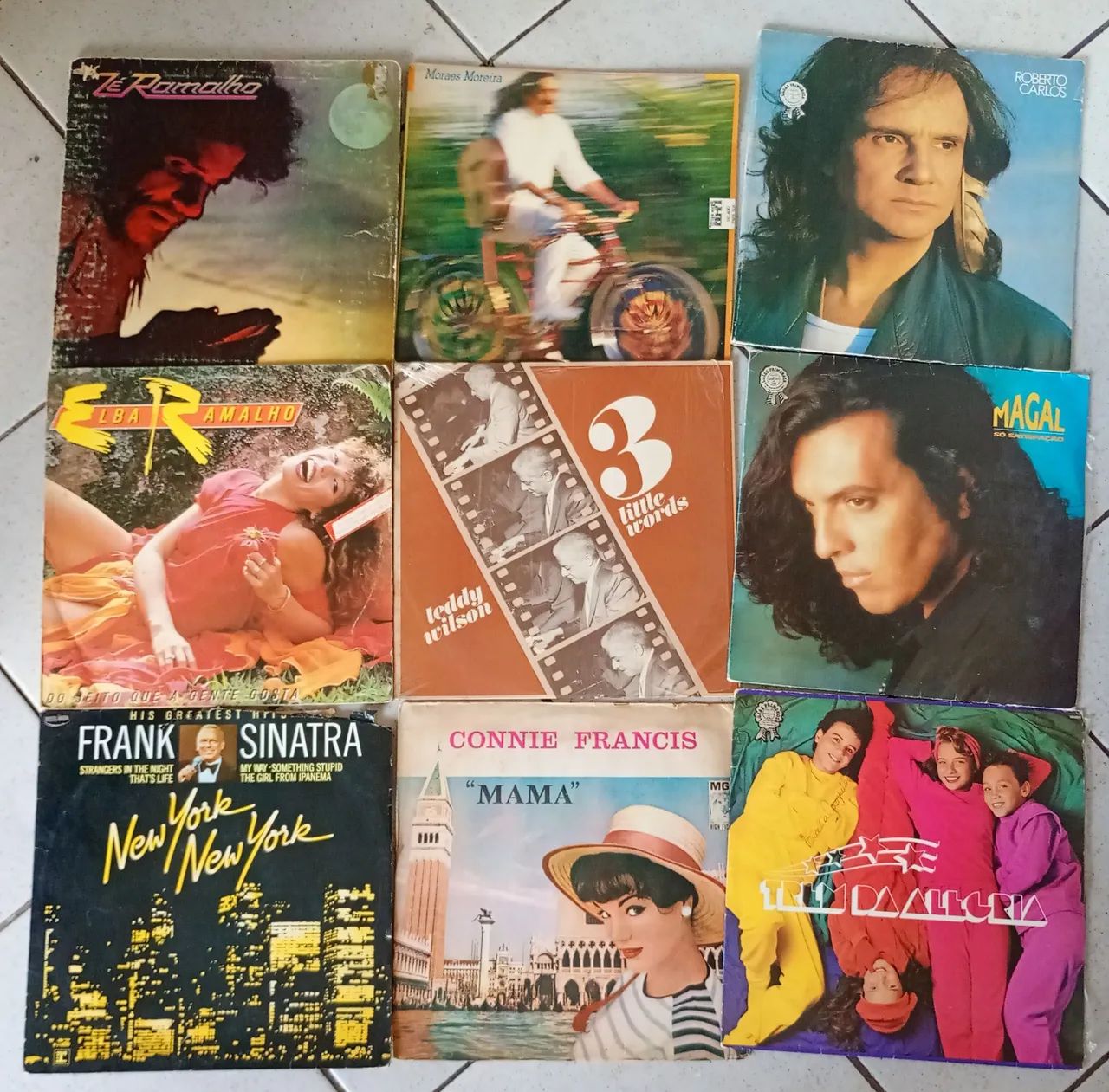 Lote De DISCOS DE VINIL  Com 27 Álbuns 
