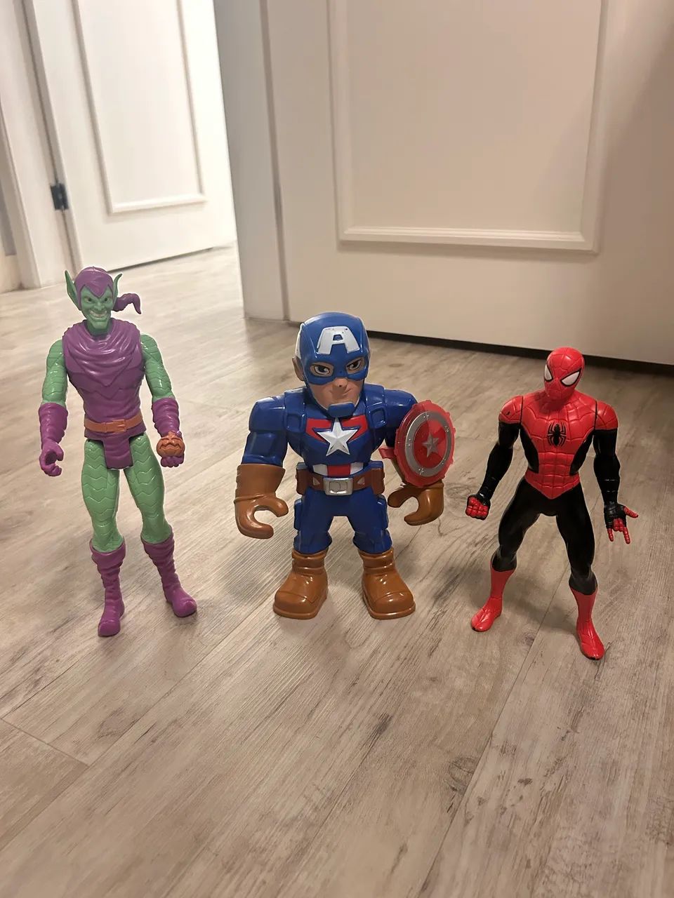 Marvel - Vingadores - Bonecos em Ótimo Estado - Foto 2