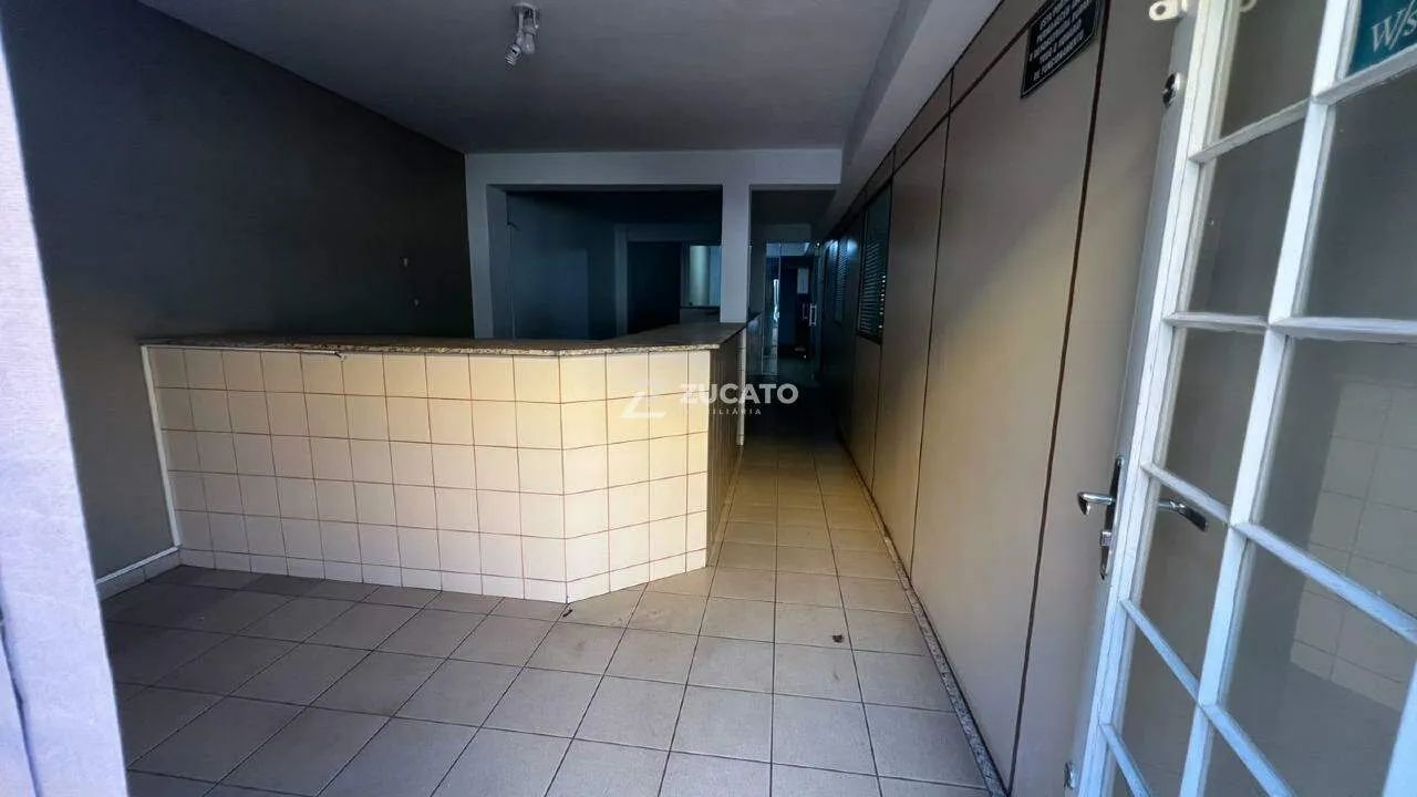 Galpão Comercial para Aluguel no Centro de Uberaba, MG - Foto 2