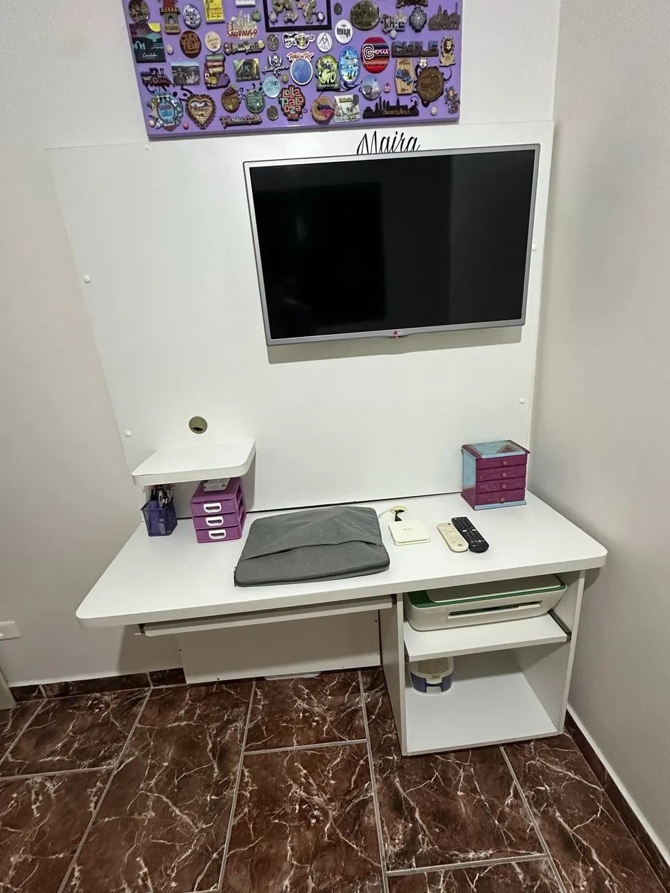 Mesa escrivaninha