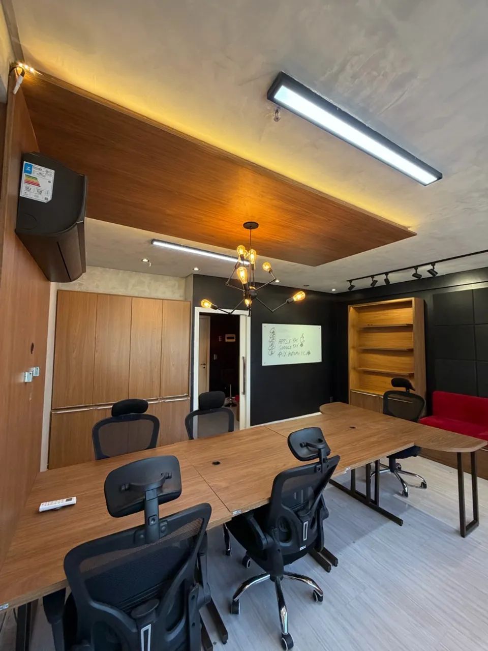 Escritório Mobiliado no Setor Oeste | Vaga de Garagem e Recepção - Foto 4
