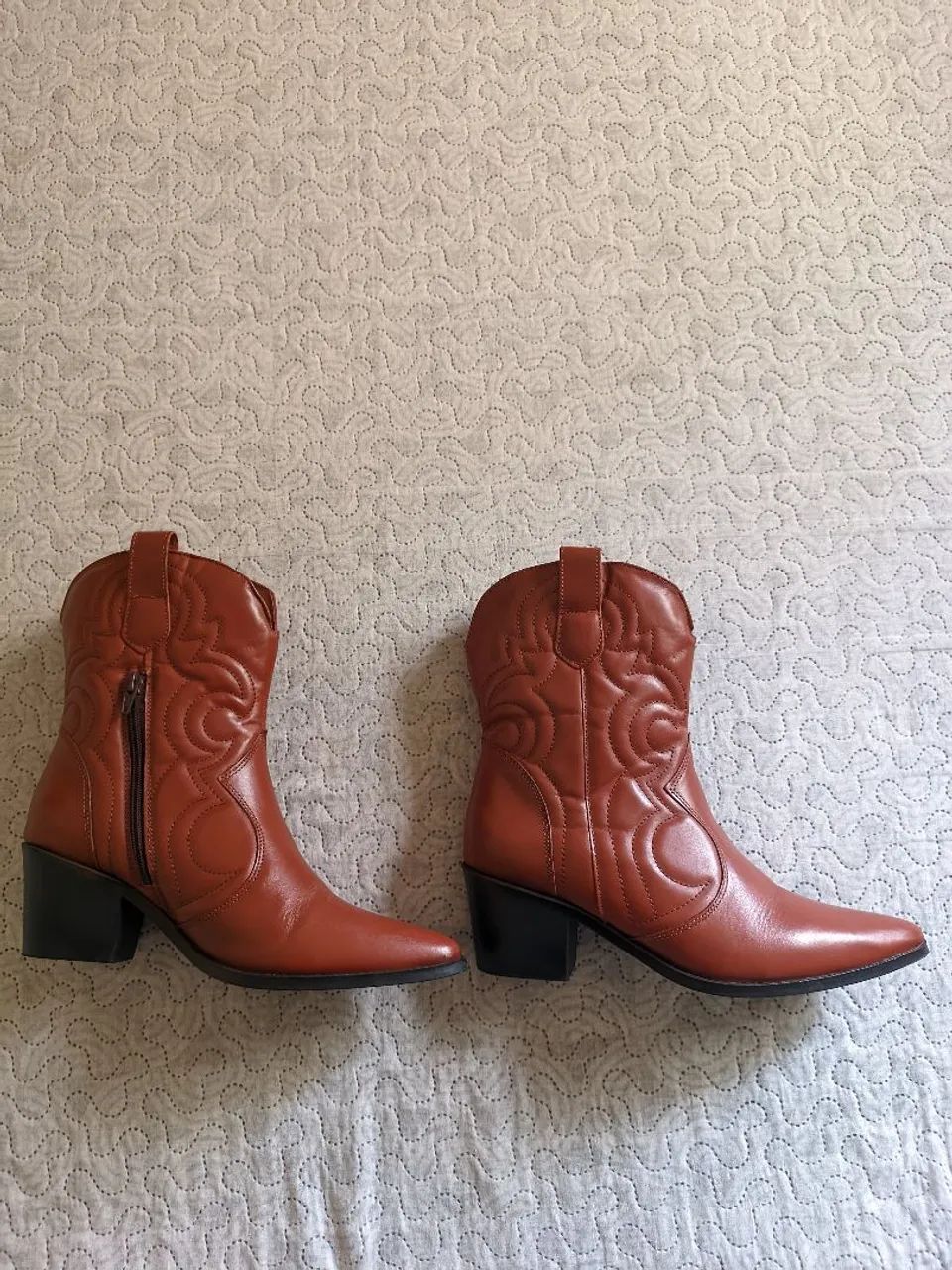 Bota de couro