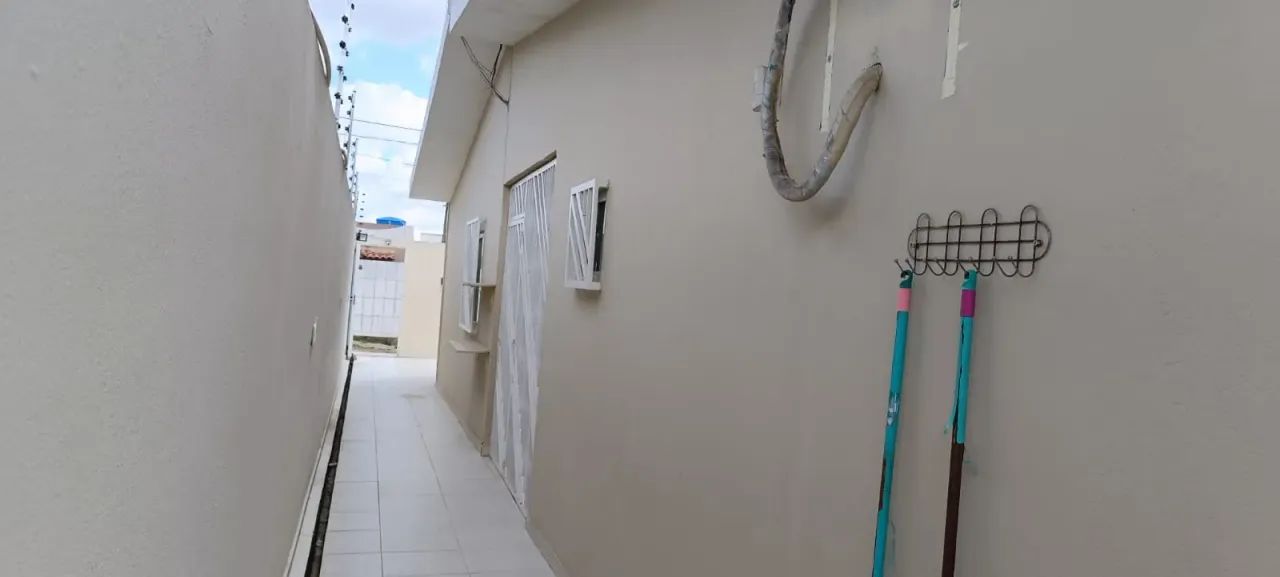 VENDO LINDA CASA COM 3 QUARTOS NA CIDADE DE LIMOEIRO / PE - Foto 4