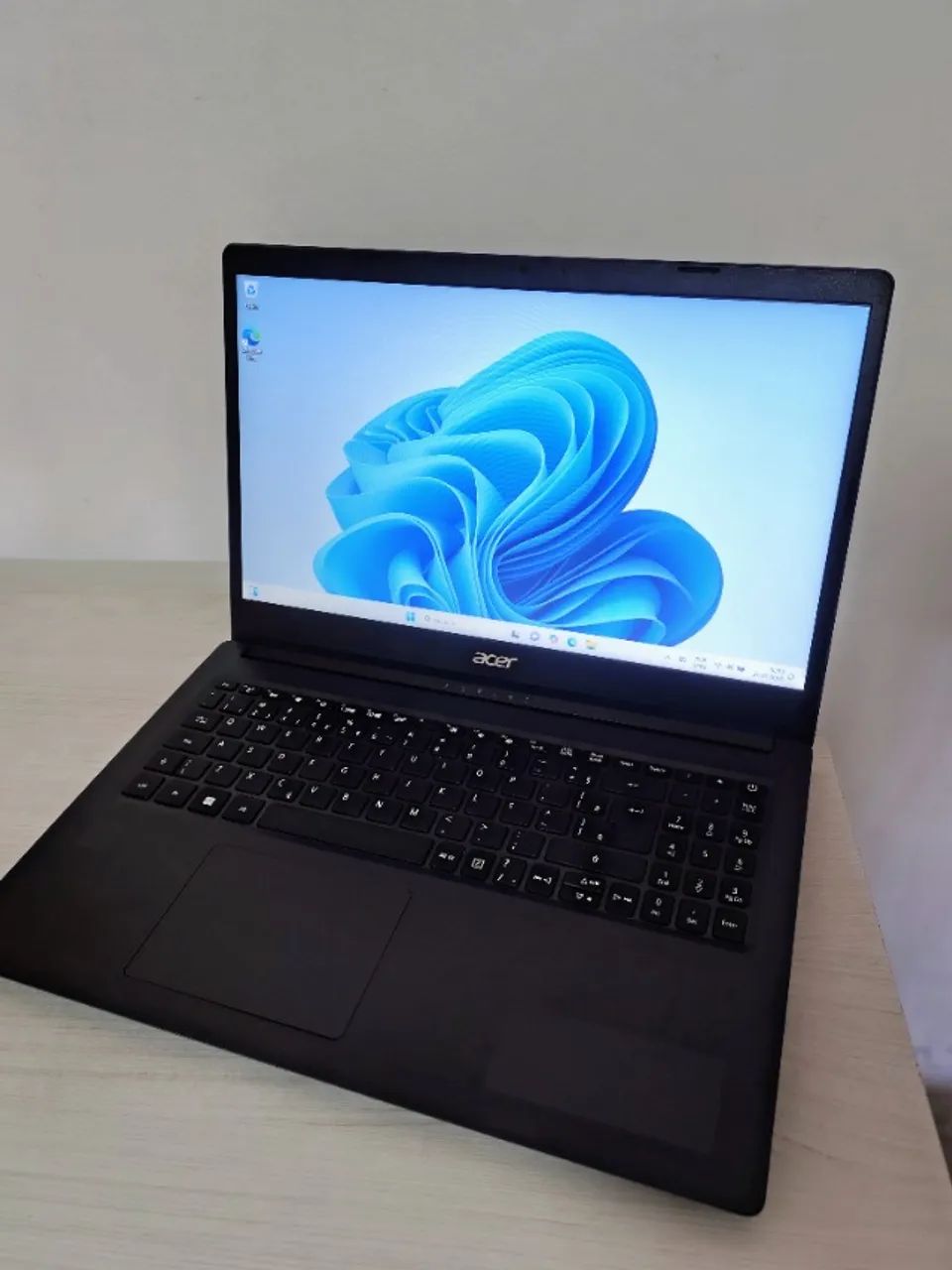 Notebook Acer Novinho Intel N4020 com SSD WIndows 11 bem rapido
