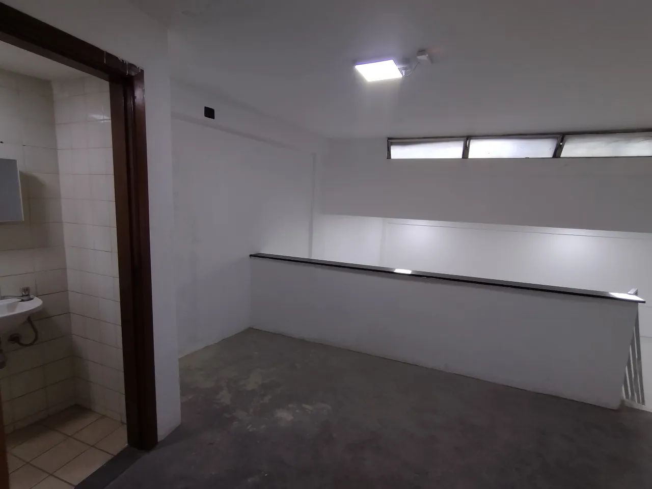 LOJA NO SANTA MONICA COM 40m2. - Foto 3