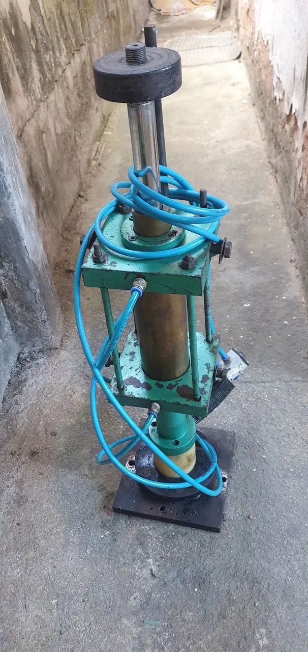 Cilindro pneumático