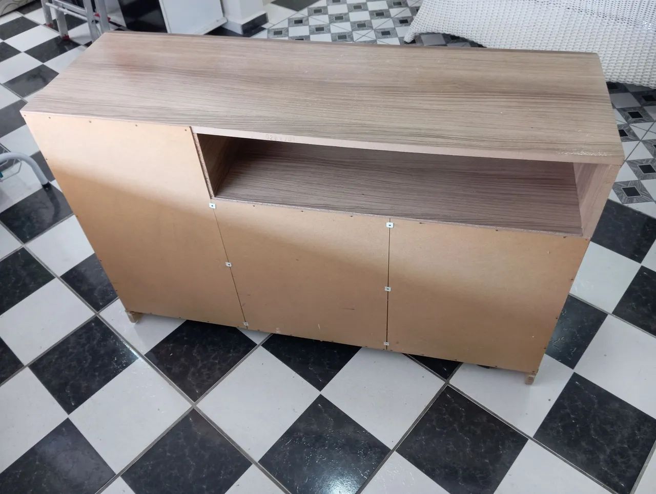 Rack + Painel Tv até 43 polegadas seminovo, bom estado, rack com rodinhas silicone. - Foto 5