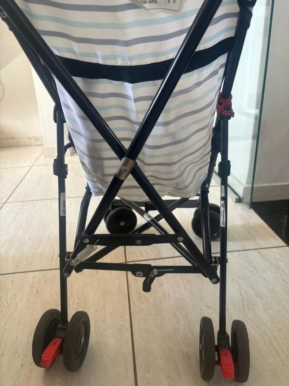 Carrinho Guarda Chuva Multikids