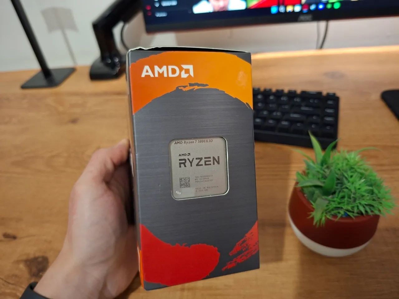 RYZEN 7 5800X3D (LACRADO) - Foto 4