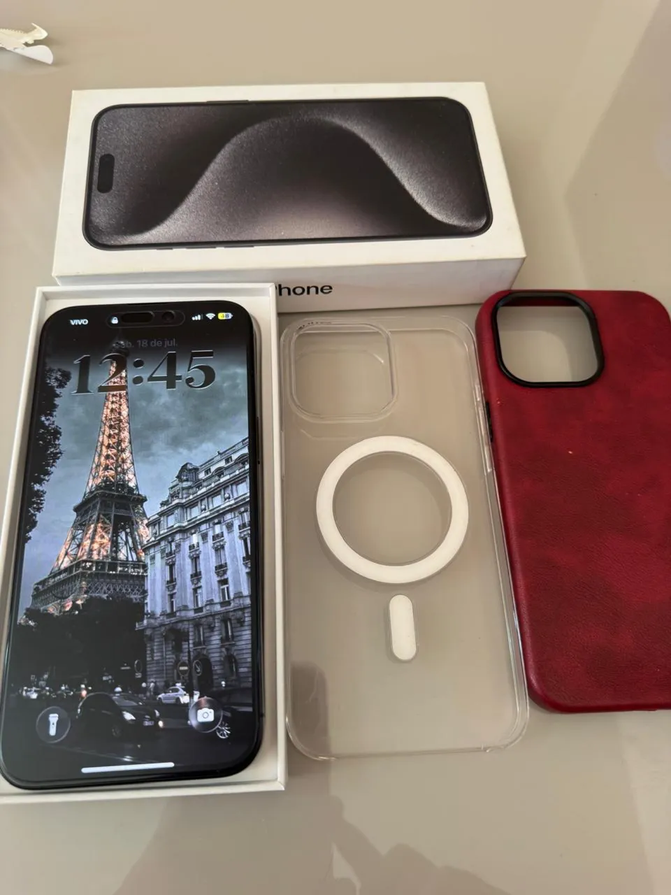 iPhone 15 Pro Max 256gb - Bateria 87% - Celulares e Smartphones