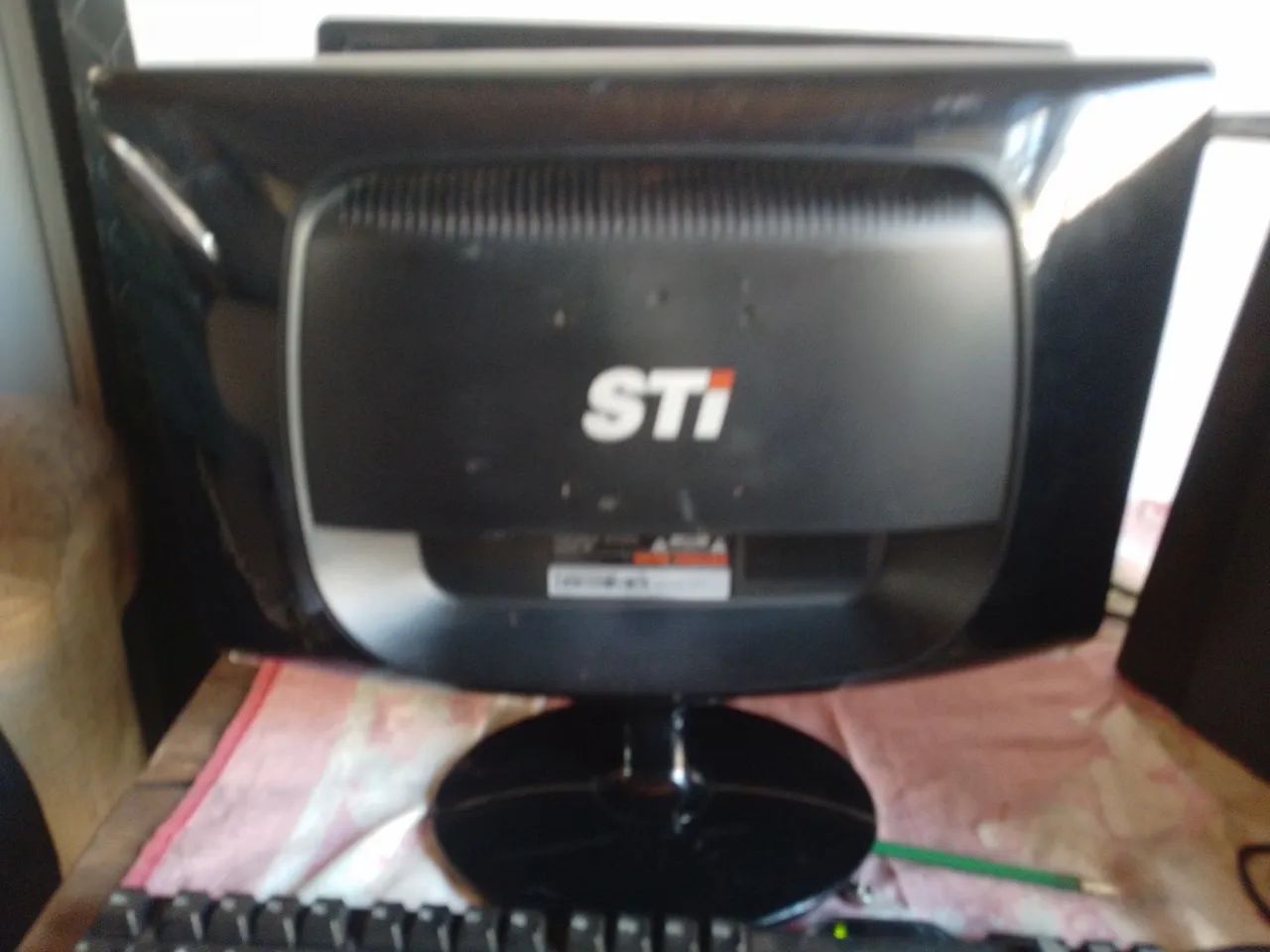 VENDO MONITOR 19 POLEGADAS......LEIA! - Foto 4