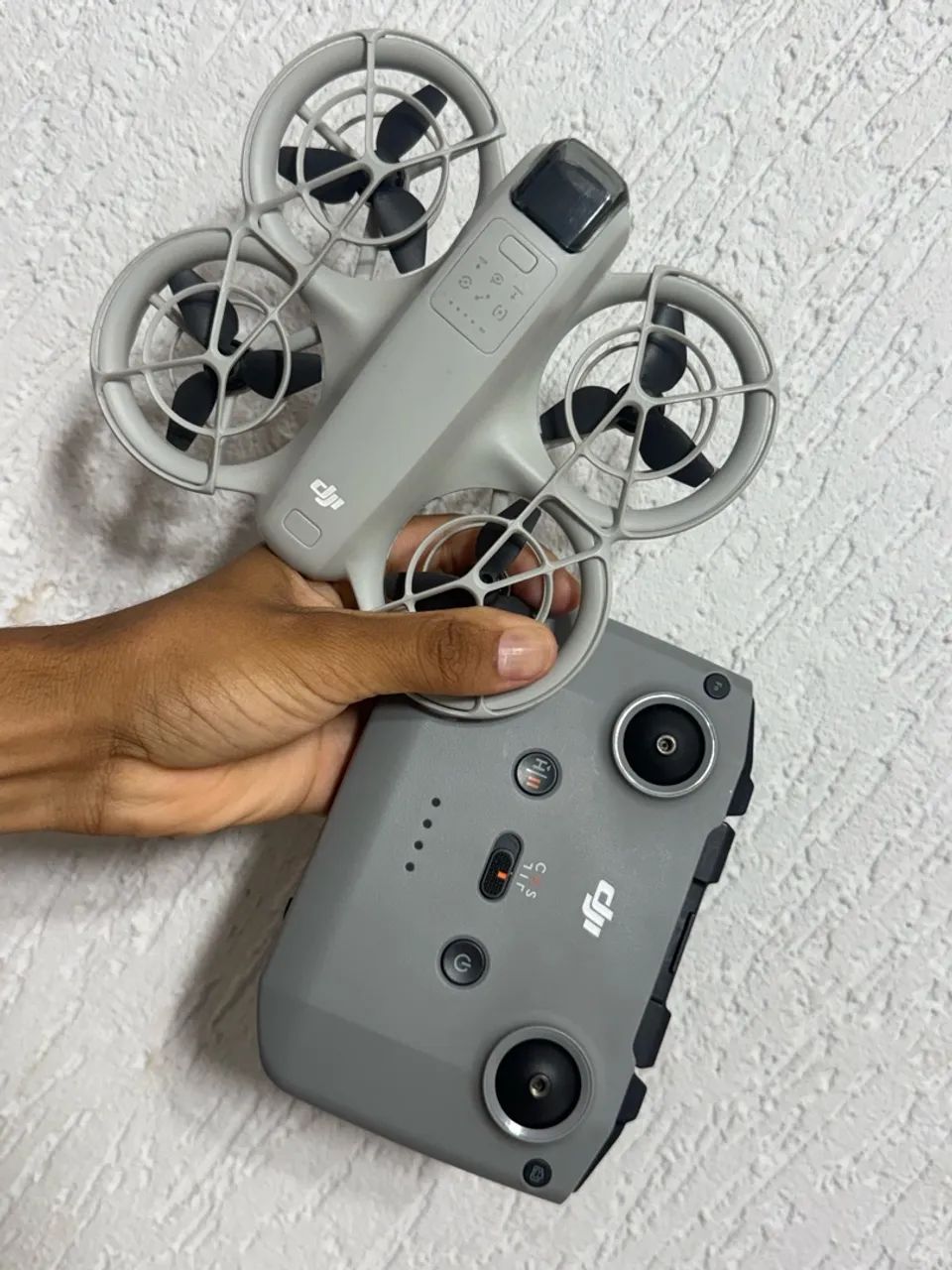 Dji neo combo 