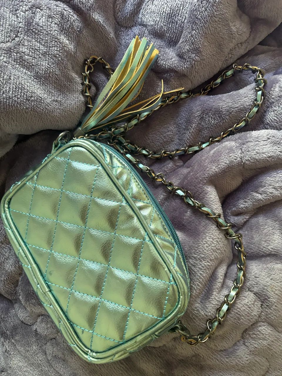 Bolsa em couro azul metalizado  - Foto 3