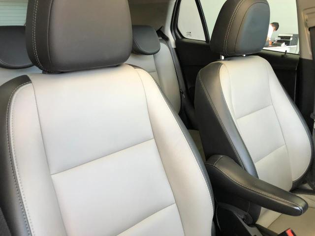 TRACKER LTZ, CARRO iGUAL A NOVO! - Foto 7