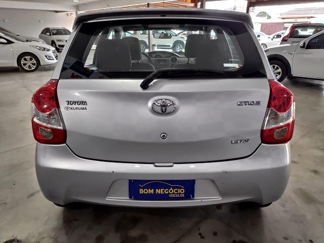 Etios XS Hatch 1.3!semi novo, Aproveite as condições especiais - Foto 4