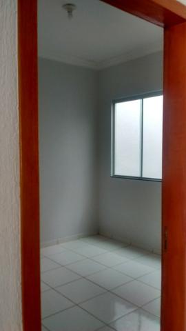 Vendo casa 3 quartos - setor Garavelo - Foto 6