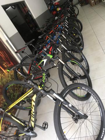 Bicicleta aro 29 27 marchas freio hidraulico - Foto 5