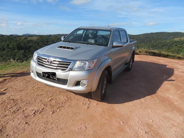 Hilux Diesel 3.0, 4x4 Automática modelo SRV Único dono, Estado de nova - Foto 9