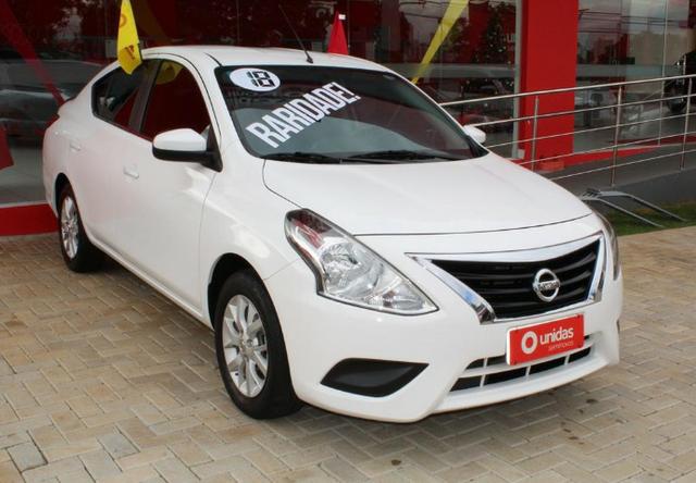 Nissan Versa - Foto 2