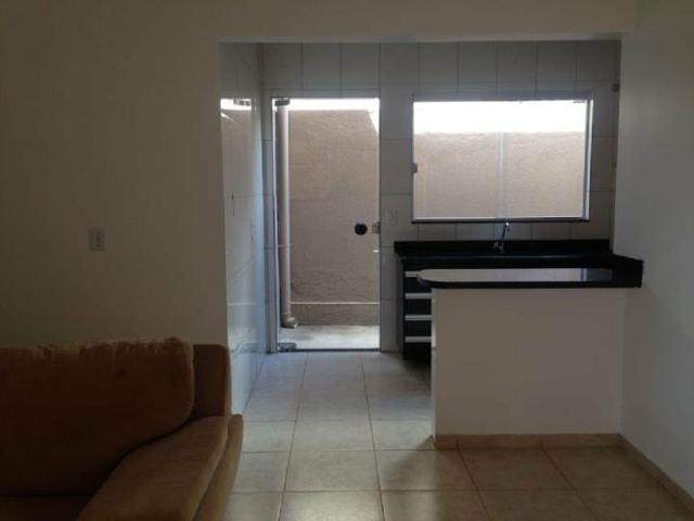 Casa bem localizada 3 quartos - Foto 4