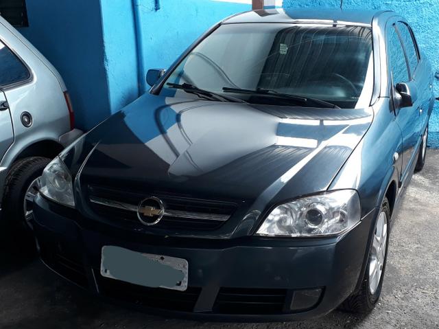 Astra sedan 2008