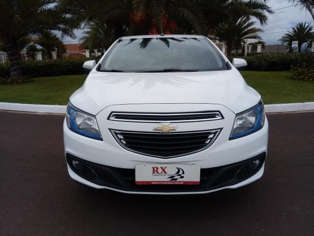Chevrolet Onix LTZ 1.4 Manual Flex Branco 2015 - Foto 2