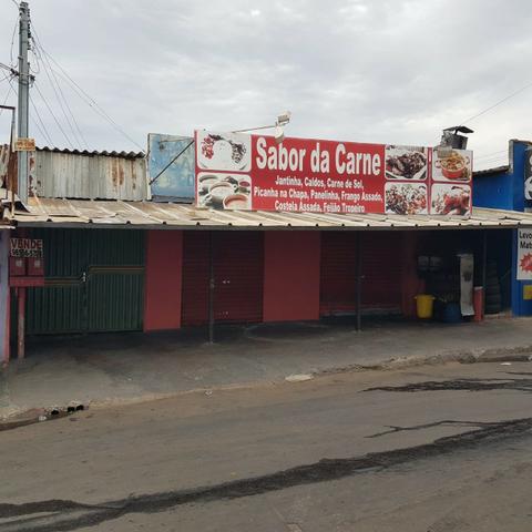 Imovel comercial e residencial contra esquina com Av. Igualdade no Setor Garavelo