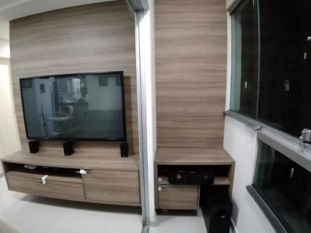 Excelente apartamento 2 Quartos com suíte montado e decorado - Foto 2