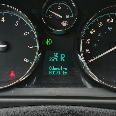 Chevrolet Captiva - Top - Pouco rodada - Foto 12